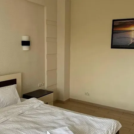 Sea View Apartment *